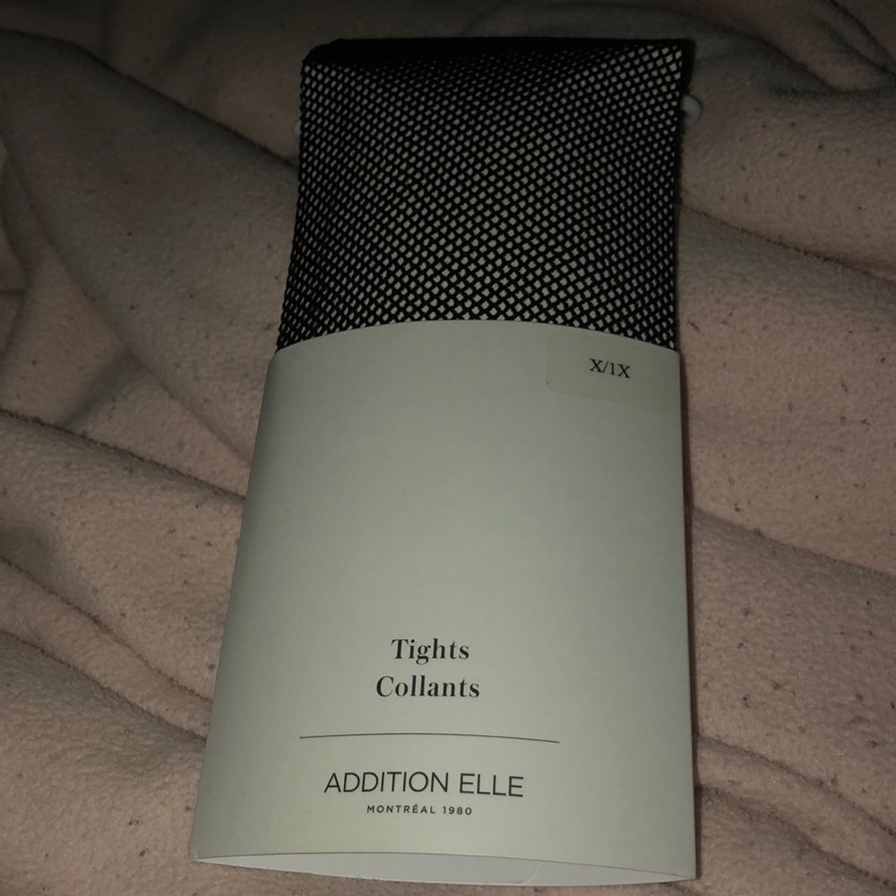 Women’s Fishnet Tights in Black - Size X/1X